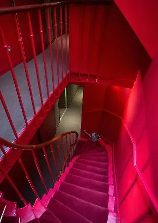 La Finca Hotel 2* Paris