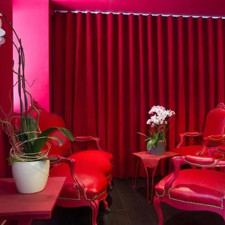 La Finca Hotel 2* Paris